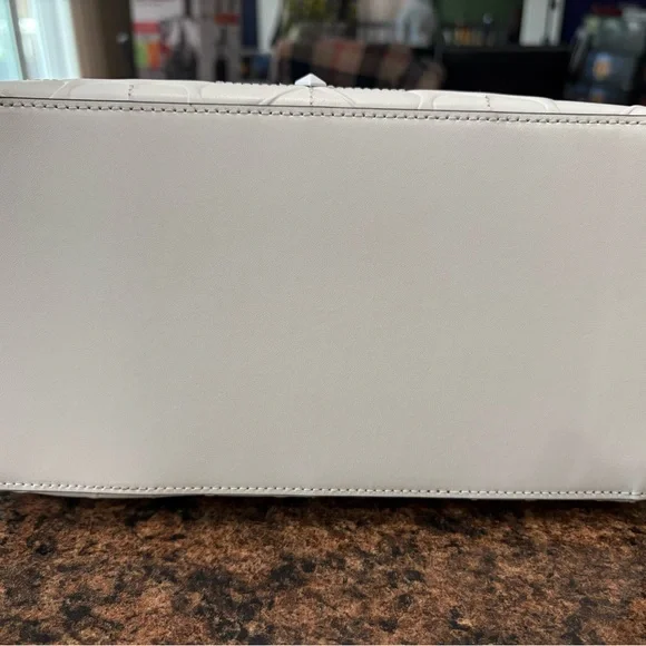 EUC Kate Spade white tote - Picture 10 of 16